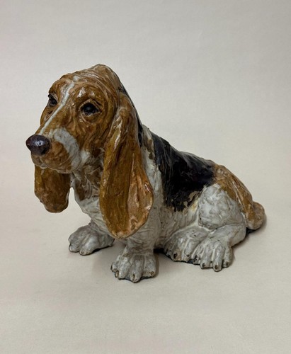 Basset hound dog - basset,