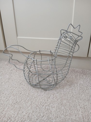 Hen shaped wire egg basket - wire,