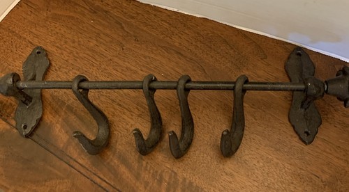Cast iron black hook hanging - black,