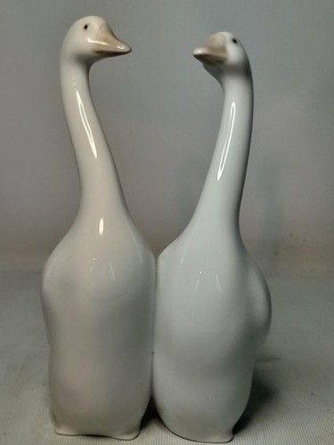 Lladro two geese - figurine, 1st