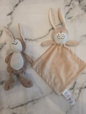 Guess How Much I Love You Soft Toy Rattle and Baby Comforter Nut Brown Rabbit