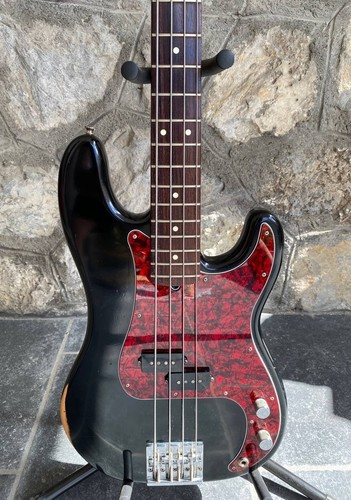 2009 fender highway one - fender,