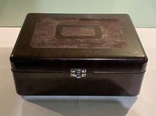 Large vintage bakelite box - vintage,
