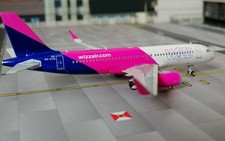 Wizz Air Airbus A320-200
