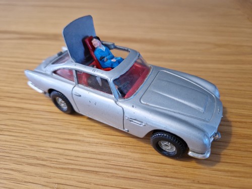 Corgi toys 271 aston - #,
