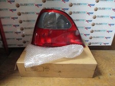 GENUINE ROVER NOS ROVER 25 200 (BUBBLE) N/S PASSENGERS SIDE REAR LIGHT XFB10089