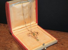 Antique Edwardian  Art Nouveau  Gold  & Peridot Necklace