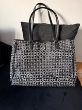 Tommy Hilfiger Logo Women's