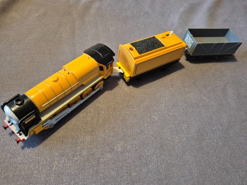 Murdoch tomy trackmaster - -,