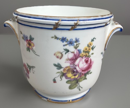 Circa 1773 sevres porcelain - 1773,