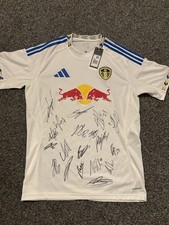Signed Leeds United 2025/26 Squad Shirt