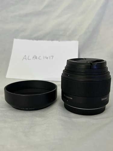Sigma 19mm dn af - f2.8, wide