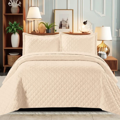 Quilted bedspread piece - quilted,