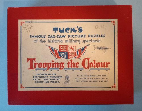 Vintage tuck trooping - (600),