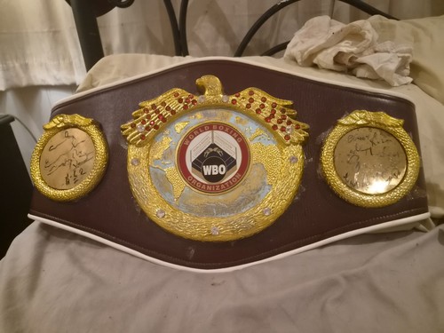 Who full size belt - signed, by
