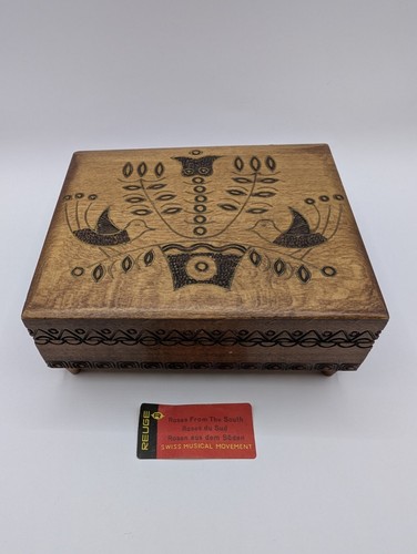 Reuge wooden musical - wooden, box