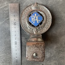 VINTAGE  CAR BADGE RAC  BADGE