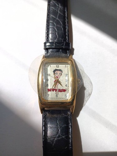 Fossil betty boop watch - fossil,