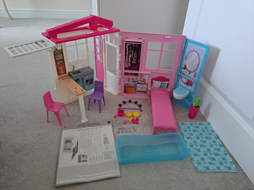 Barbie close go portable - &,