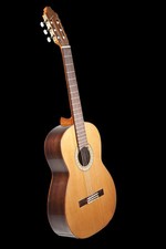 Prudencio Saez Concert Guitar