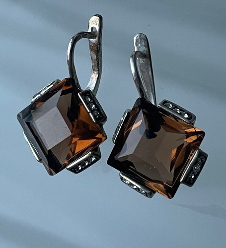Faceted topaz glass - topaz,