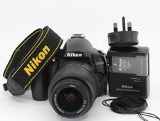 Nikon D3000 DSLR 10.2MP &