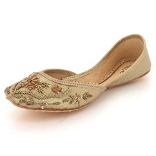 Women Traditional Jutti Khussa