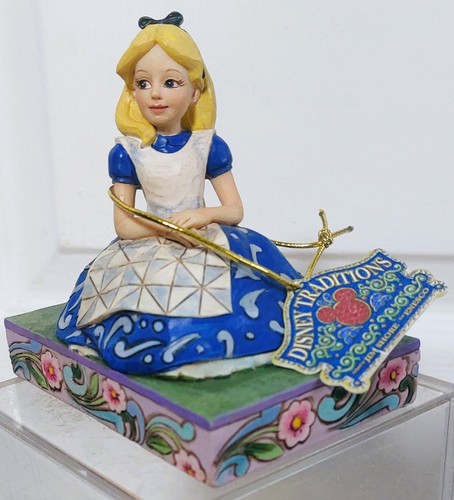 Disney traditions awaiting an - traditions,
