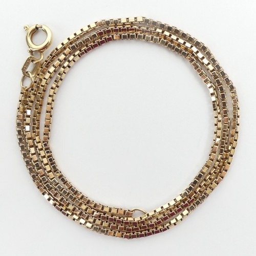 Solid 9ct gold - ,