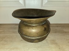 ANTIQUE POUNDED RINGED BRASS