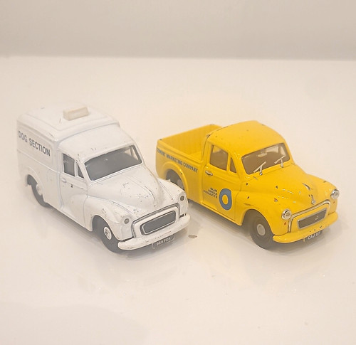Corgi morris minor - minor, diecast