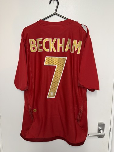 England 2006 away football - england,