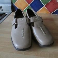 Hotter ladies leather  beige