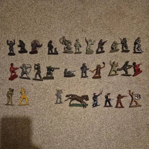 Vintage toy soldiers army - soldiers,