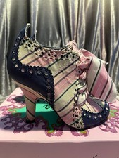 Irregular Choice Size 5