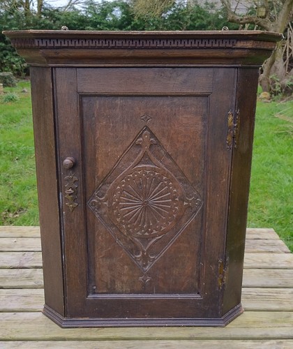 Antique carved indian corner - carved,