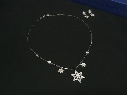 Swarovski crystal rhinestone - crystal,