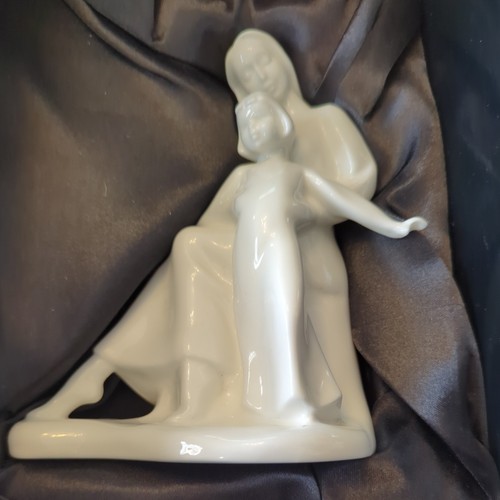 Royal doulton images mother - doulton,