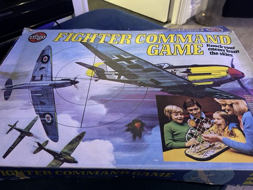 Airfix fighter command - airfix,