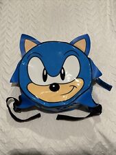 Sonic The Hedgehog Blue Backpack / Lunch Bag + Badge • SEGA Gaming Merchandise