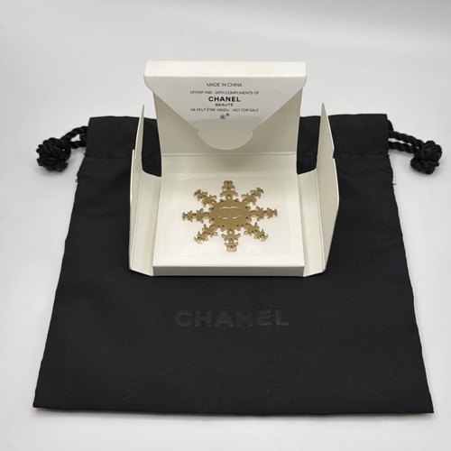 Chanel beaute holiday 2024 - chanel,
