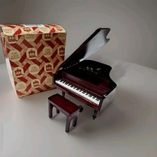 Dollhouse Miniatures Town