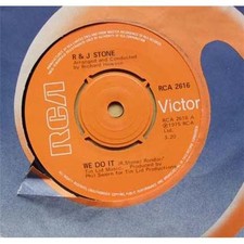 R & J STONE WE DO IT 7" 1975