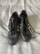 asics football boots size 44