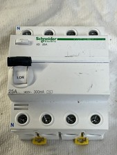 SCHNEIDER 25 AMP 30mA FOUR