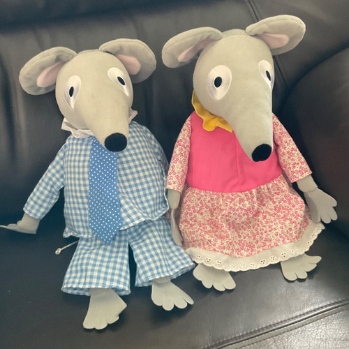 Golden bear 2002 bagpuss mouse - bear,