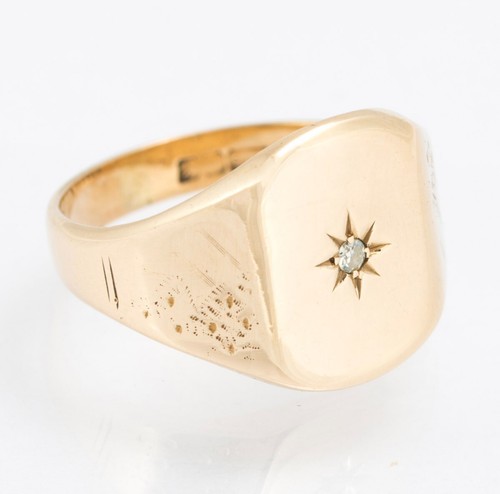Vintage 9ct yellow solid gold - solid,