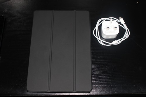 Apple ipad pro inch wi - 10.5-inch, wi-fi