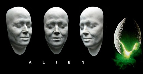 Life size bust alien - size,