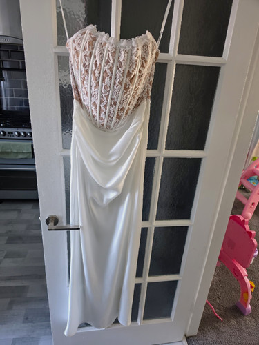 Dear emilia size - dear,